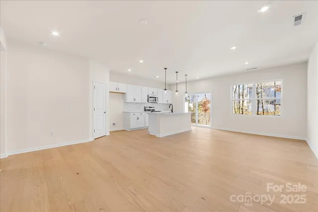 $328,490 | 6009 Longar Lane, Charlotte, NC 28269