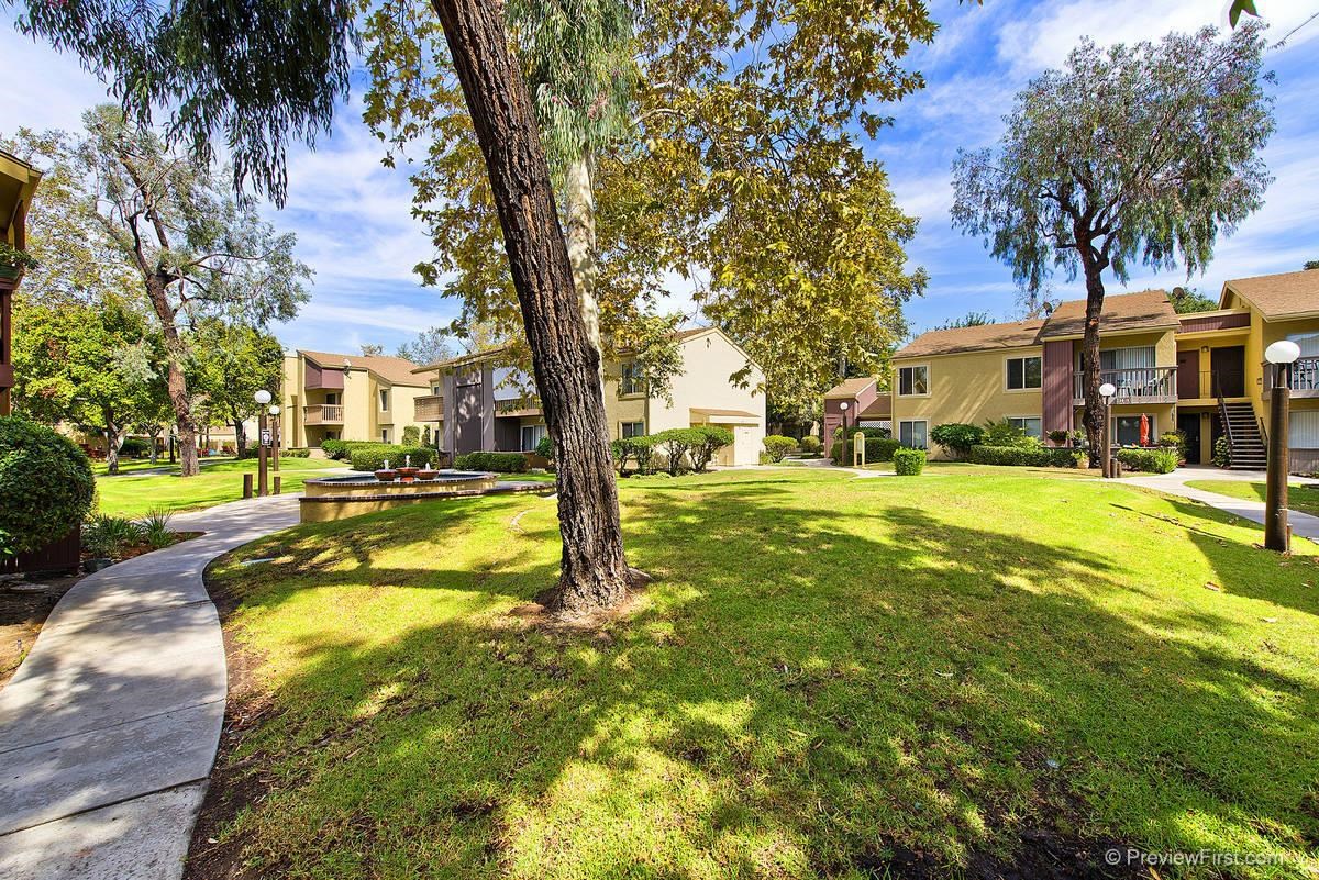 5922 Rancho Mission Road, Unit 69 San Diego, CA 92108 - Photo 18 of 25