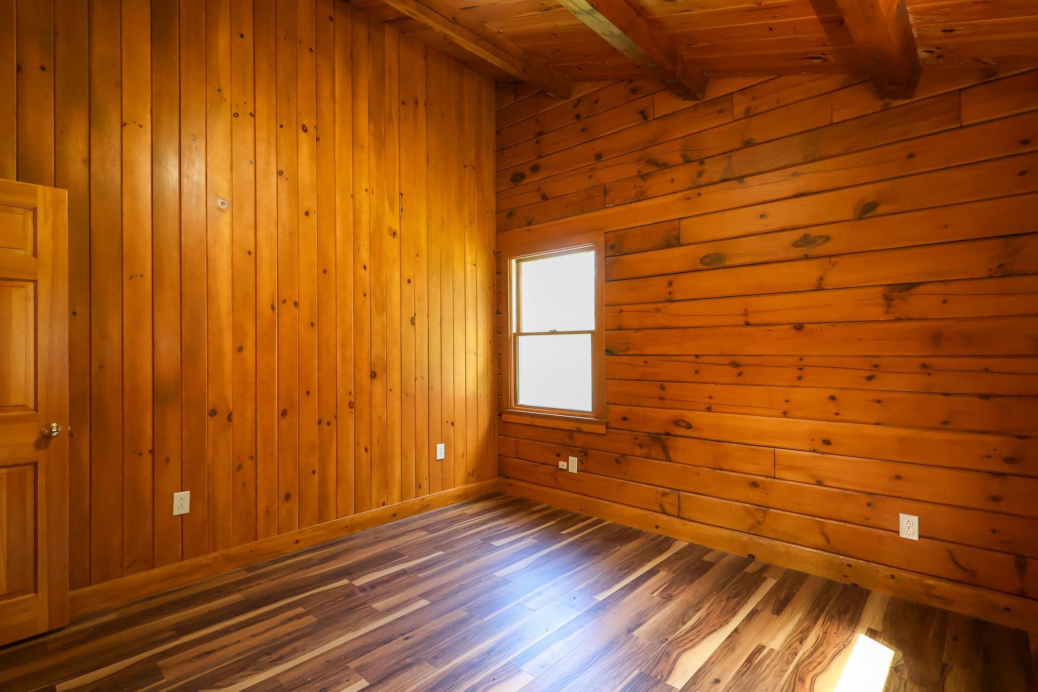 1209 Wildlife Road Hartford, VT 05001 - Photo 25 of 51