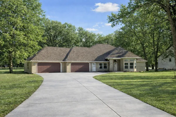 $469,900 | 13464 Thomas Drive, Little Falls, MN 56345