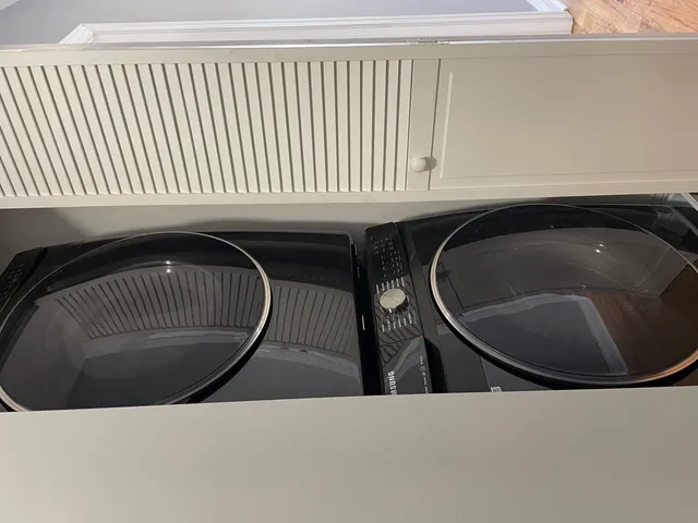 $2,500 | 1411 East 67th Place, Unit 2W, Chicago, IL 60637