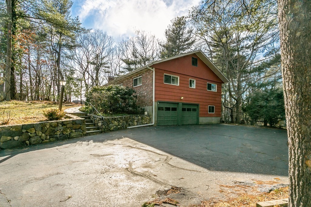 47 Scott Road Needham, MA 02492 - Photo 9 of 25 Gallery Image 9