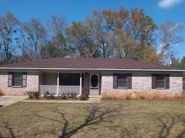 602 West Fern Avenue Foley, AL 36535 - Photo 1 of 1