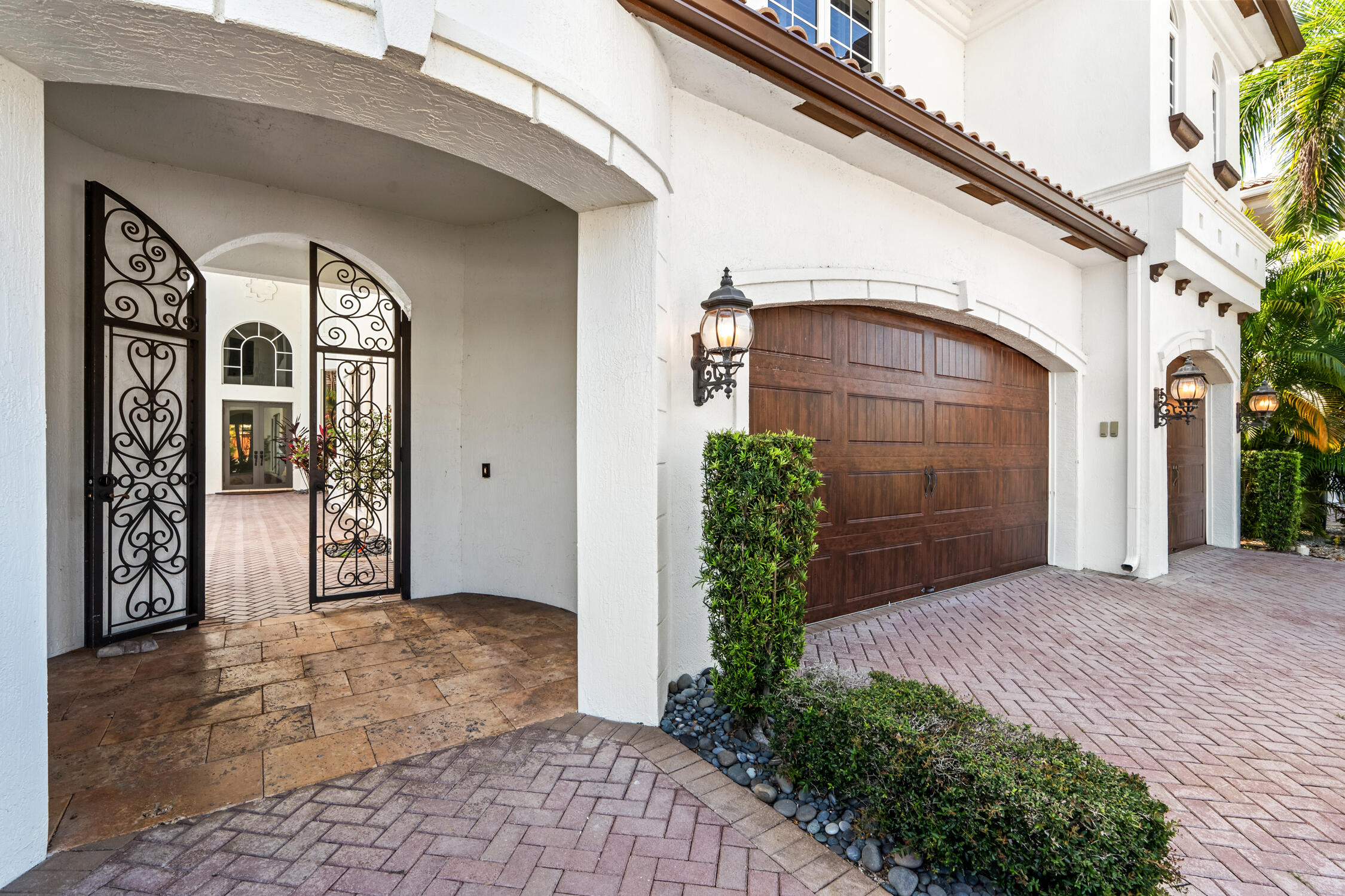 17550 Circle Pond Court Boca Raton, FL 33496 - Photo 5 of 73 Entryway