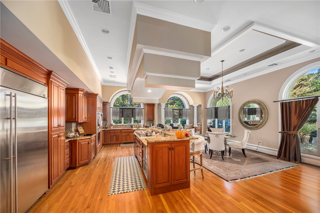 55 Wilbur Road Lincoln, RI 02865 - Photo 6 of 49