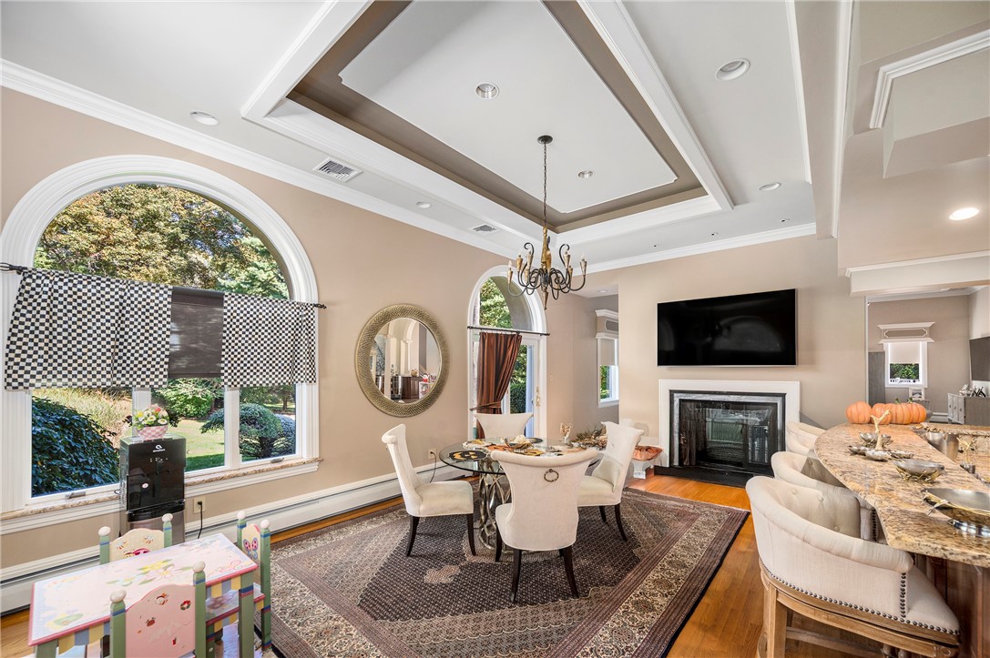 55 Wilbur Road Lincoln, RI 02865 - Photo 8 of 49