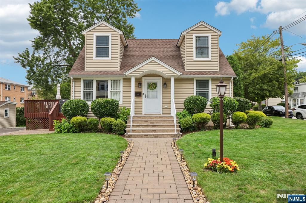74 Overhill Road Belleville, NJ 07109 - Photo 1 of 40 Gallery Image 1