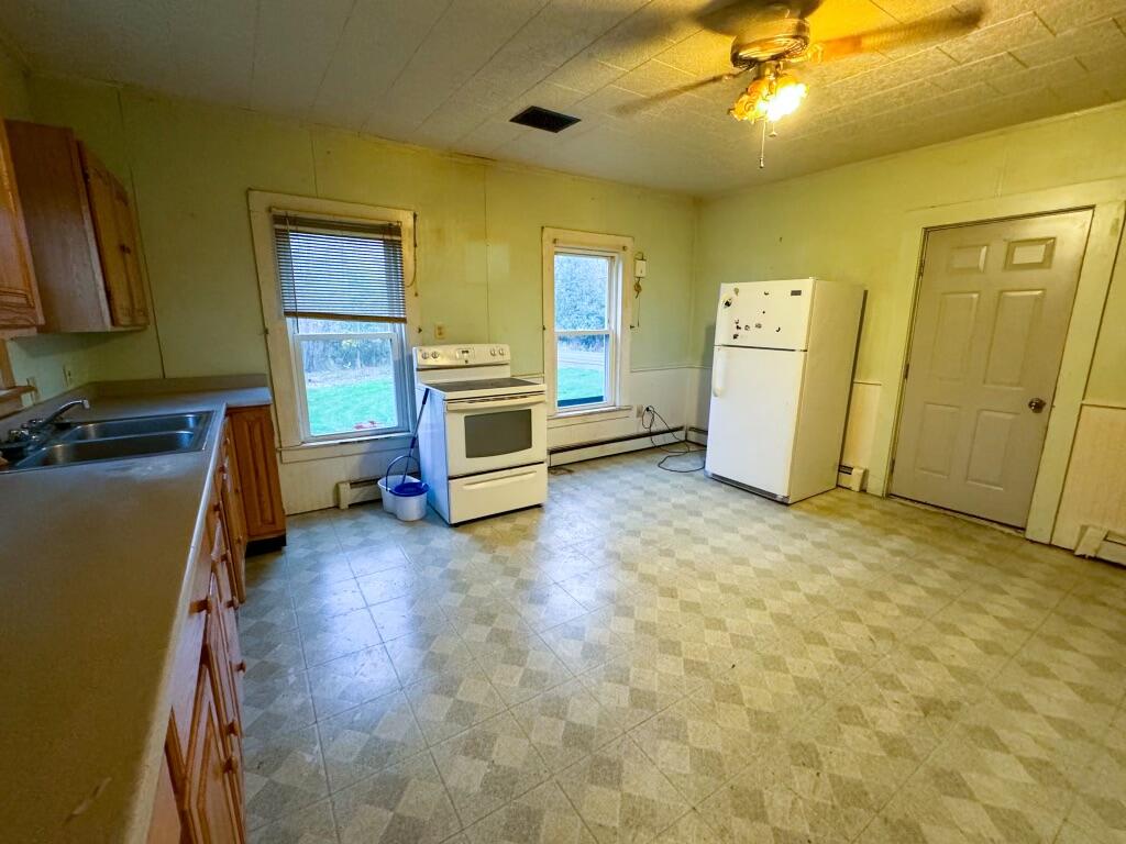 70 Benedicta Road Sherman, ME 04776 - Photo 3 of 15 IMG_0394