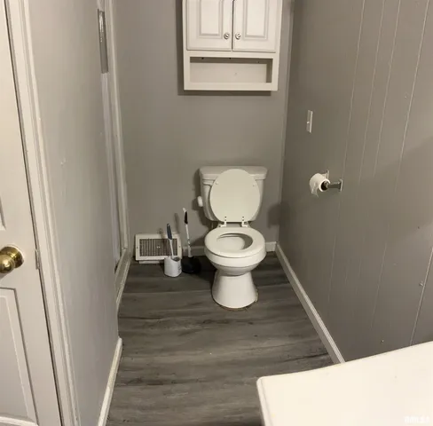 $130,000 | 105-109 Northeast 5th Avenue, Aledo, IL 61231