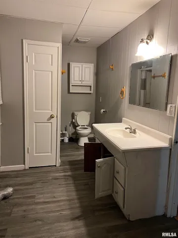 $130,000 | 105-109 Northeast 5th Avenue, Aledo, IL 61231