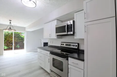 $240,000 | 9303 Golden Oaks North, Indianapolis, IN 46260