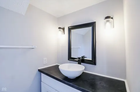 $240,000 | 9303 Golden Oaks North, Indianapolis, IN 46260