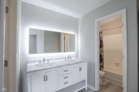 $240,000 | 9303 Golden Oaks North, Indianapolis, IN 46260