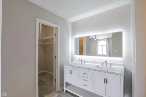 $240,000 | 9303 Golden Oaks North, Indianapolis, IN 46260