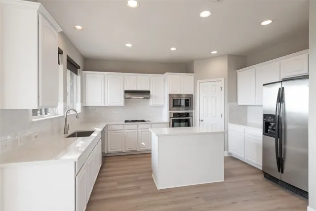 $675,000 | 16 Mountain Terrace Cove, Austin, TX 78734