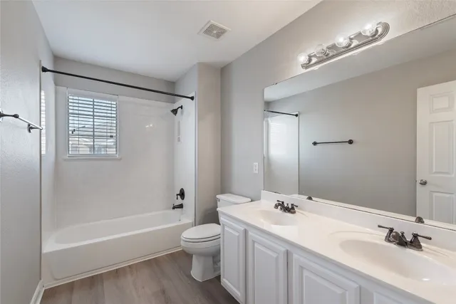 $675,000 | 16 Mountain Terrace Cove, Austin, TX 78734