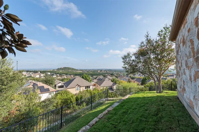 $675,000 | 16 Mountain Terrace Cove, Austin, TX 78734