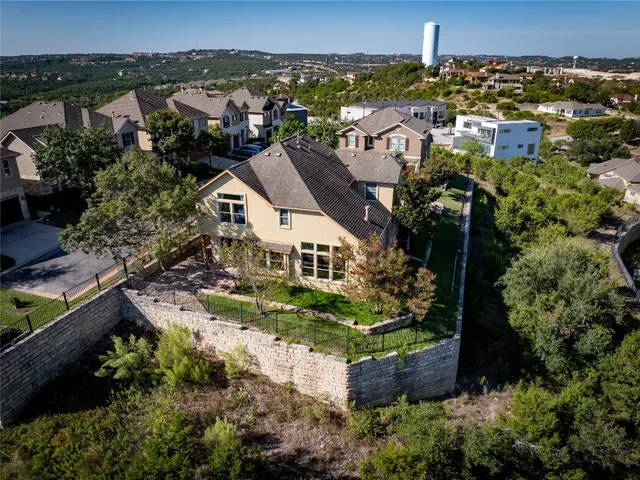 $675,000 | 16 Mountain Terrace Cove, Austin, TX 78734