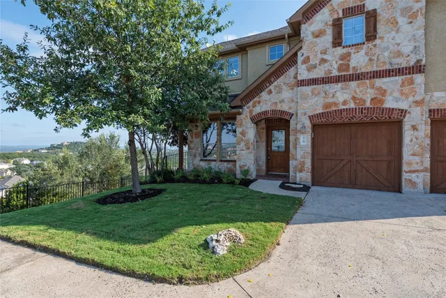 $675,000 | 16 Mountain Terrace Cove, Austin, TX 78734