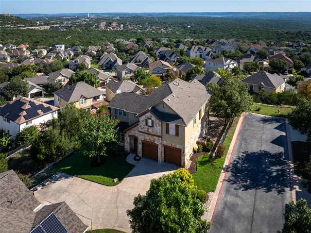 $675,000 | 16 Mountain Terrace Cove, Austin, TX 78734