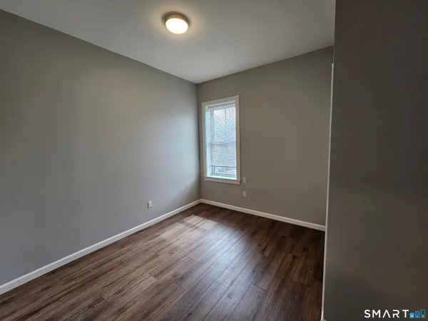 $1,854 | 94-96 Edwards Street, Unit 2A, Hartford, CT 06120