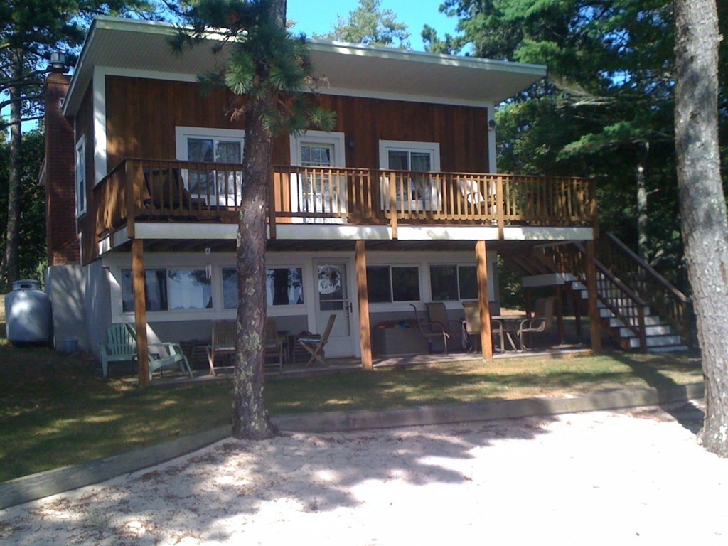 64 Arrowhead Road Plymouth, MA 02360 - Photo 2 of 24 Gallery Image 2