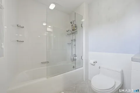$2,795,000 | 21 Nearwater Lane, Darien, CT 06820