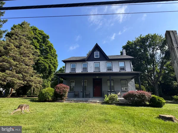 $724,900 | 3007 Lincoln Highway, Coatesville, PA 19320