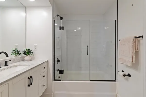 $479,000 | 63 Birch Court, Burlington, VT 05408