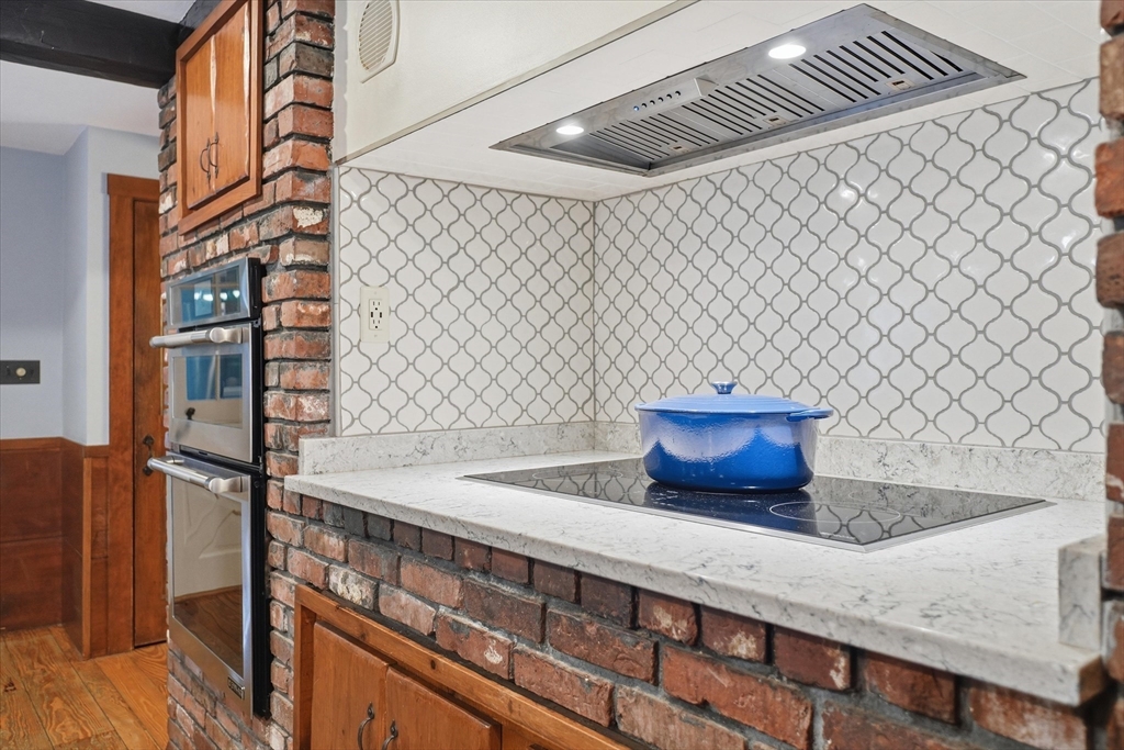 123 Washington Street Boxford, MA 01921 - Photo 6 of 42