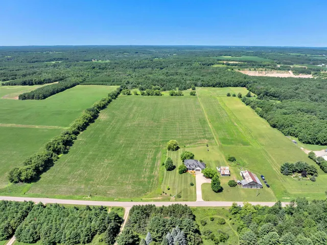 $399,900 | Morgan Drive, Waupaca, WI 54981