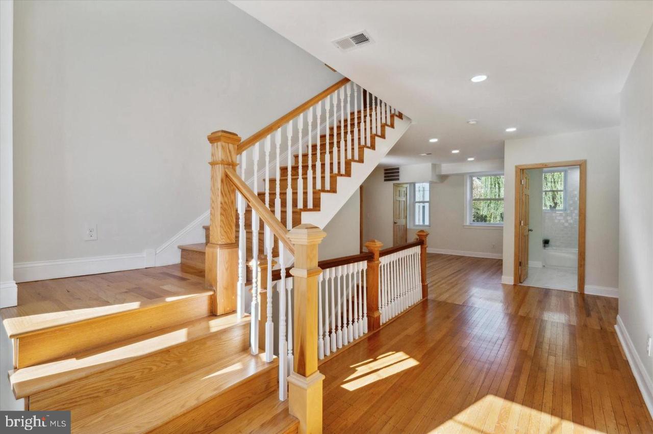 29 Pelham Road Philadelphia, PA 19119 - Photo 57 of 77