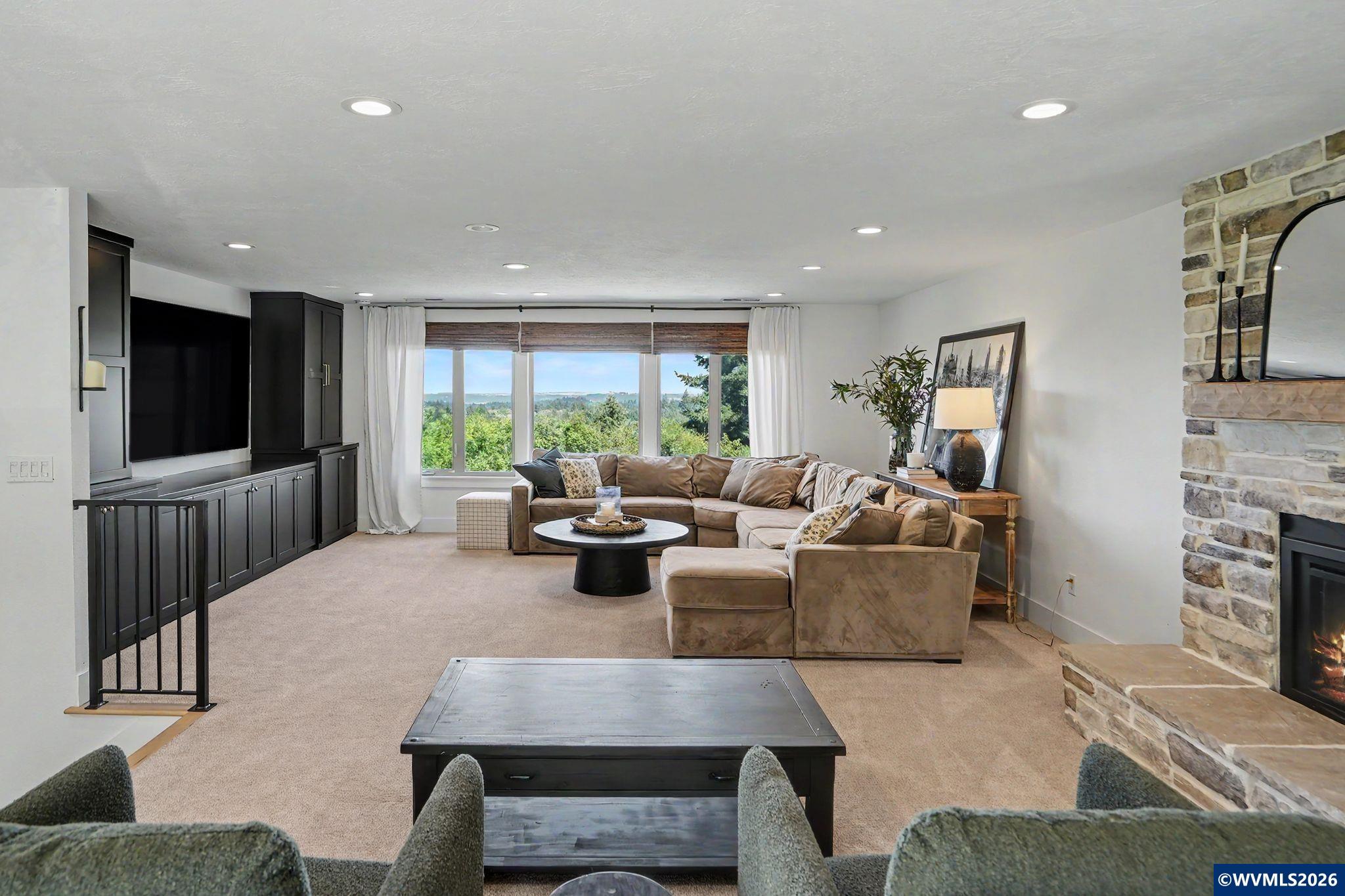 4918 Viewcrest Road South Salem, OR 97302 - Photo 6 of 50 Gallery Image 6