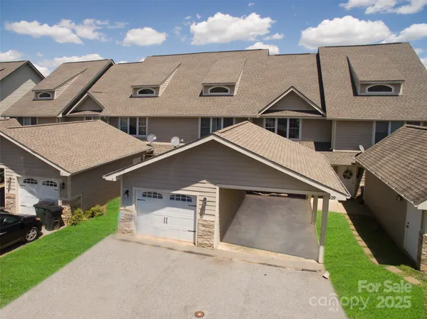 $380,000 | 29 Rotunda Circle, Asheville, NC 28806