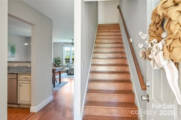 $380,000 | 29 Rotunda Circle, Asheville, NC 28806