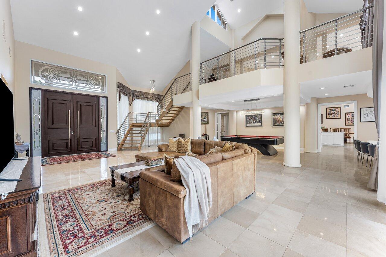 17906 Aberdeen Way Boca Raton, FL 33496 - Photo 3 of 106 Living Room