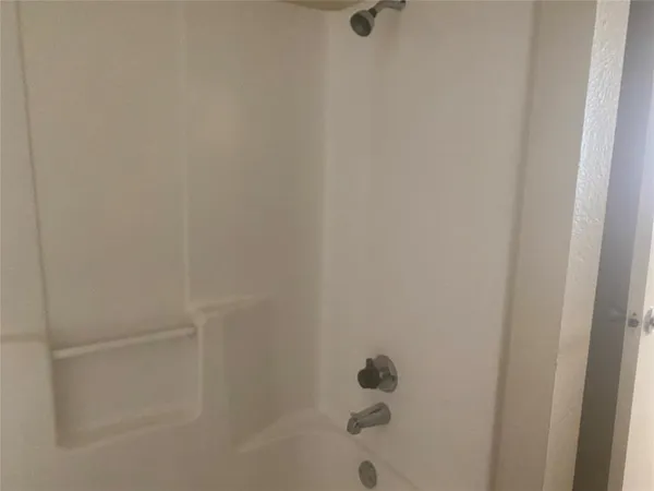 $1,200 | 2826 Wimbledon Court, Unit D, Garland, TX 75041