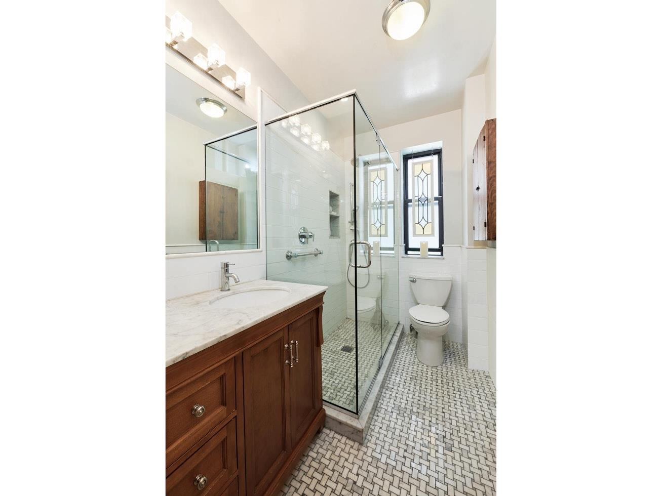 315 East 80th Street, Unit 6G Manhattan, NY 10075 - Photo 4 of 7