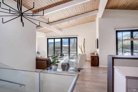 $1,750,000 | 70 Essex Street, San Anselmo, CA 94960