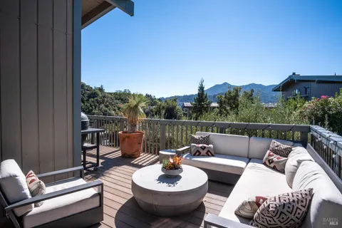 $1,750,000 | 70 Essex Street, San Anselmo, CA 94960