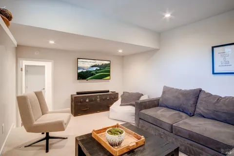 $1,750,000 | 70 Essex Street, San Anselmo, CA 94960