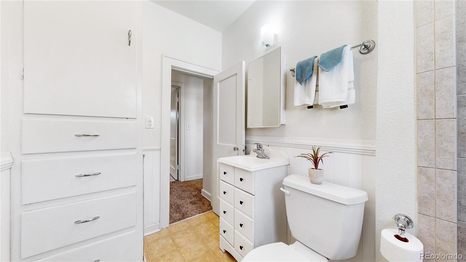 3076 Eaton Street Wheat Ridge, CO 80214 - Photo 18 of 38