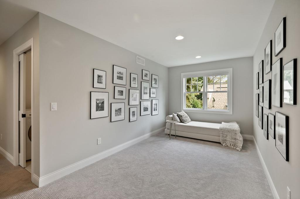 20400 Western Road Deephaven, MN 55331 - Photo 15 of 40