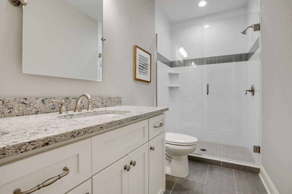 20400 Western Road Deephaven, MN 55331 - Photo 28 of 40