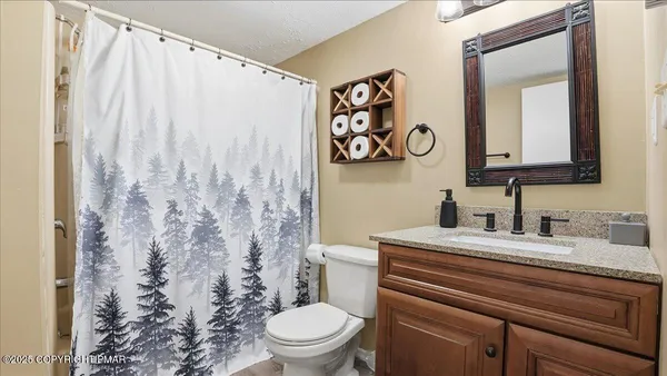 $299,900 | 248 High Pass Way, Tannersville, PA 18372