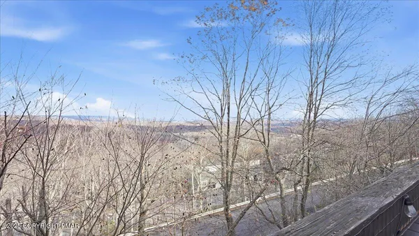 $299,900 | 248 High Pass Way, Tannersville, PA 18372