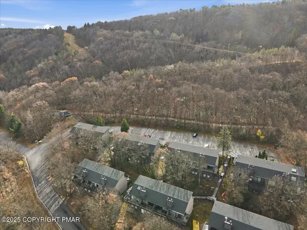 $299,900 | 248 High Pass Way, Tannersville, PA 18372