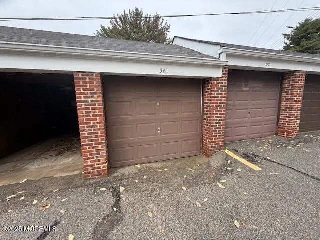 $2,400 | 82 Manor Drive, Unit 803, Red Bank, NJ 07701