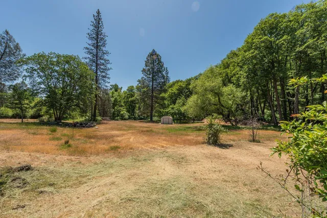 $300,000 | 31 Rocky Road, Weaverville, CA 96093