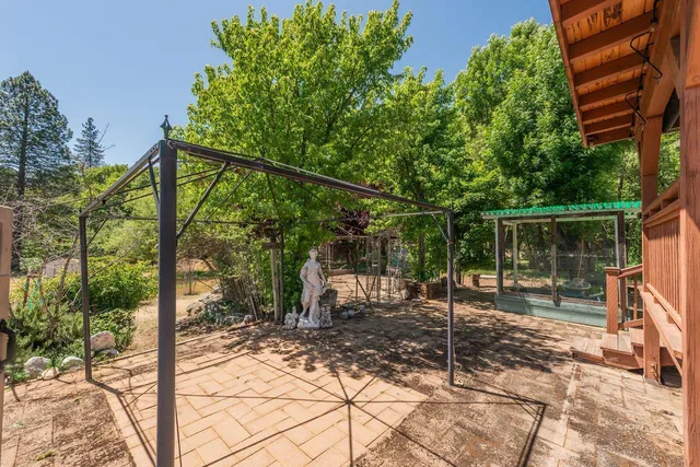 $300,000 | 31 Rocky Road, Weaverville, CA 96093